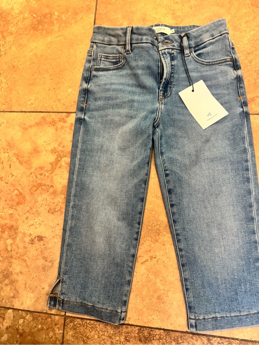 Cropped Straight-Leg Women's Jeans in Light Blue Denim